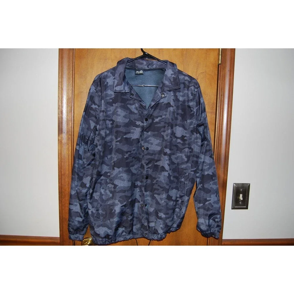 Molokai Surf Co Jacket - Hooded Windbreaker Camouflage, Men’s sz L